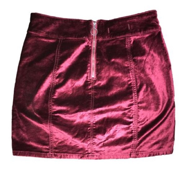 FreePeople Chic Burgundy Velvet Mini Skirt - Picture 2 of 7